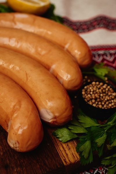 Сосиски "Фірмові" вищого сорту Сосиски "Фірмові" вищого сорту фото